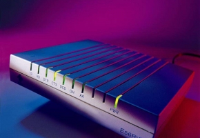 工業路由器有哪些功能特點？如何選購優質的工業路由器？