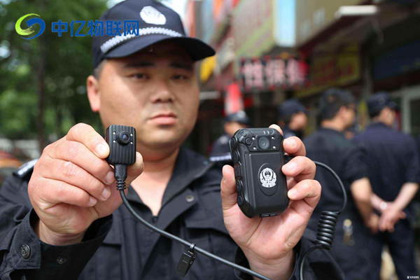 警用執法記錄儀移動物聯卡平臺有什么功能?太實用了 警用執法記錄儀移動物聯卡平臺有什么功能?太實用了
